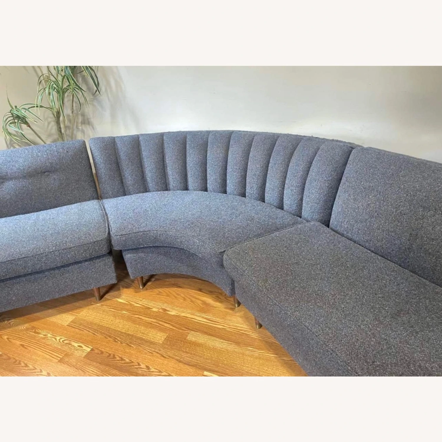 Mid Century Modern (MCM) Serpentine Sectional 4 Mid Century Modern (MCM) Serpentine Sectional - Image 4