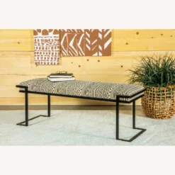 Other Bench In Striped White & Black Woven Cotton Finish - 1500 1500 frame 0 1904