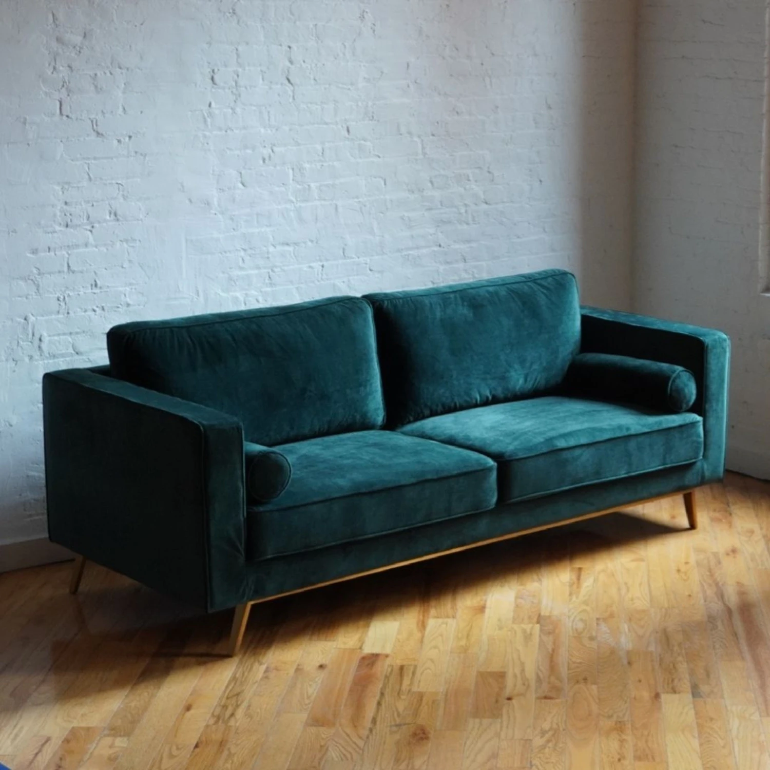 Other Mid Century Modern Sofa In Evergreen Velvet 5 Other Mid Century Modern Sofa In Evergreen Velvet - Image 5