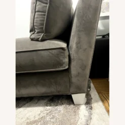 Crate & Barrel Marlowe Daybed/Couch - 1500 1500 frame 0 2723