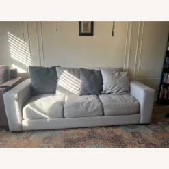 Raymour & Flanigan Comfortable Grey Couch - 1500 1500 frame 0 2819