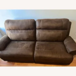 Raymour & Flanigan Reclining Sofa - 1500 1500 frame 0 2908